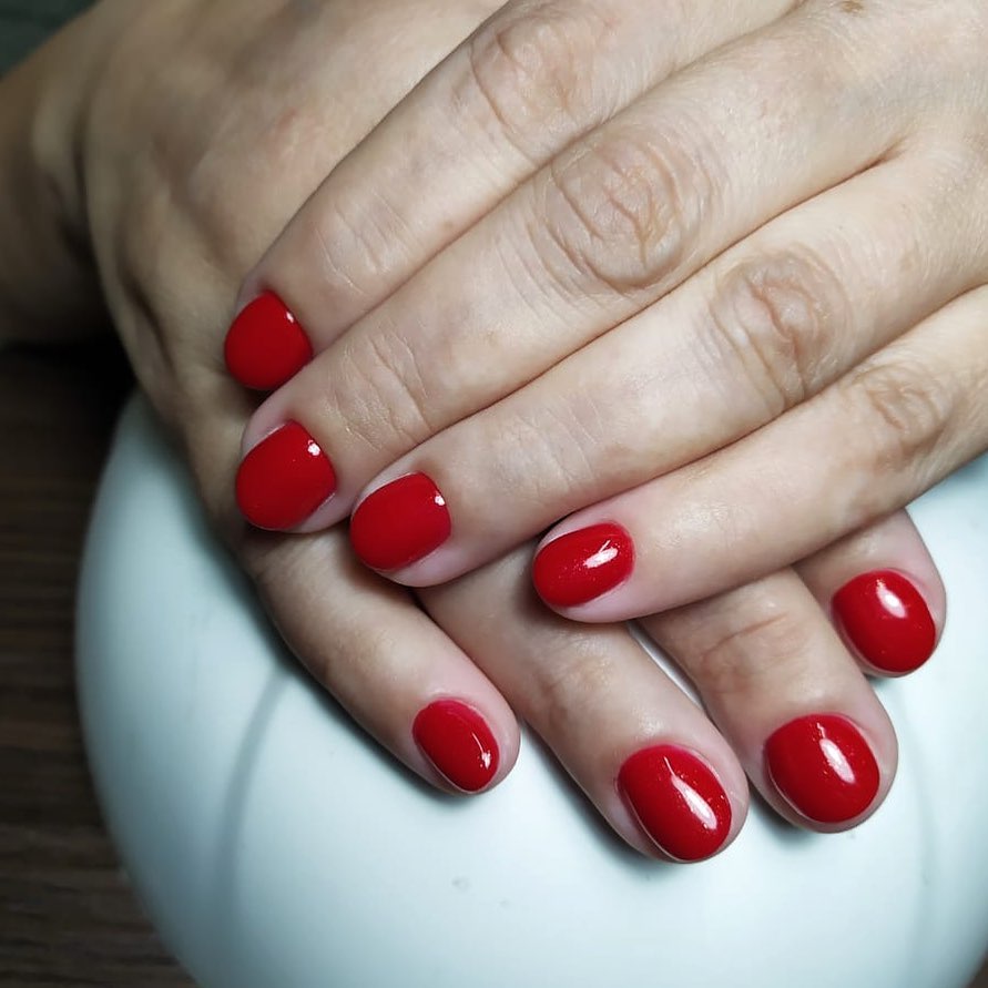 Маникюр из коллекции Nails Flare