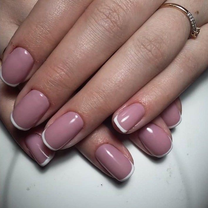 Маникюр из коллекции Nails Flare