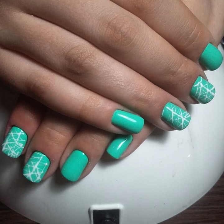 Маникюр из коллекции Nails Flare