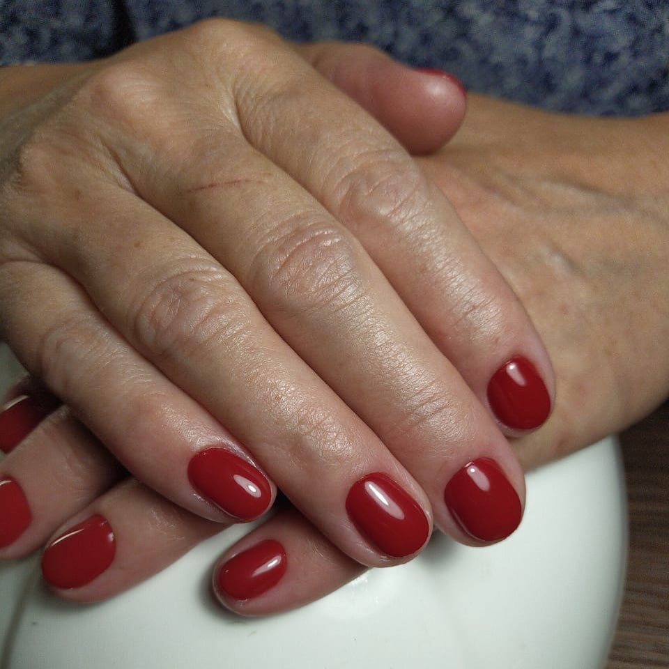 Маникюр из коллекции Nails Flare