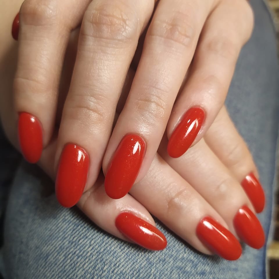 Маникюр из коллекции Nails Flare