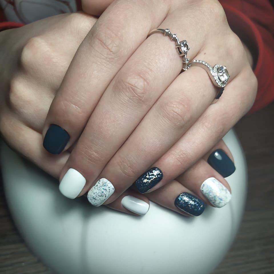 Маникюр из коллекции Nails Flare